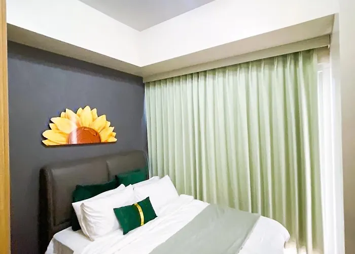 Spacious 3br Across Okada Manila&solaire