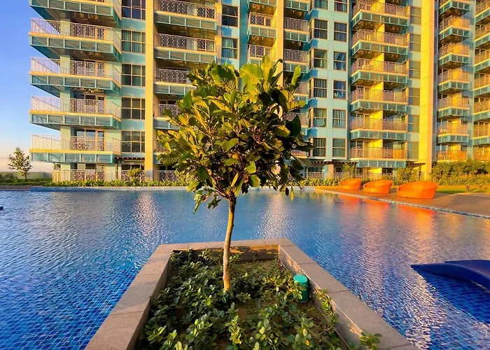 Spacious 3br Across Okada Manila&solaire * Manila
